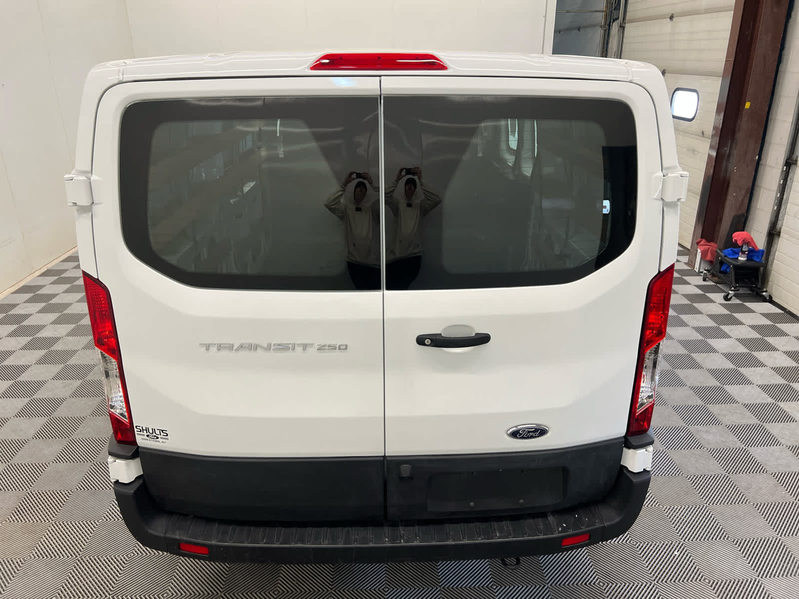 Used 2022 Ford Transit 250 Low Roof w/ Exterior Upgrade Package RWD image 25