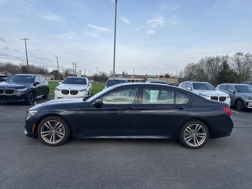 Used 2018 BMW 750i xDrive AWD/4WD image 4