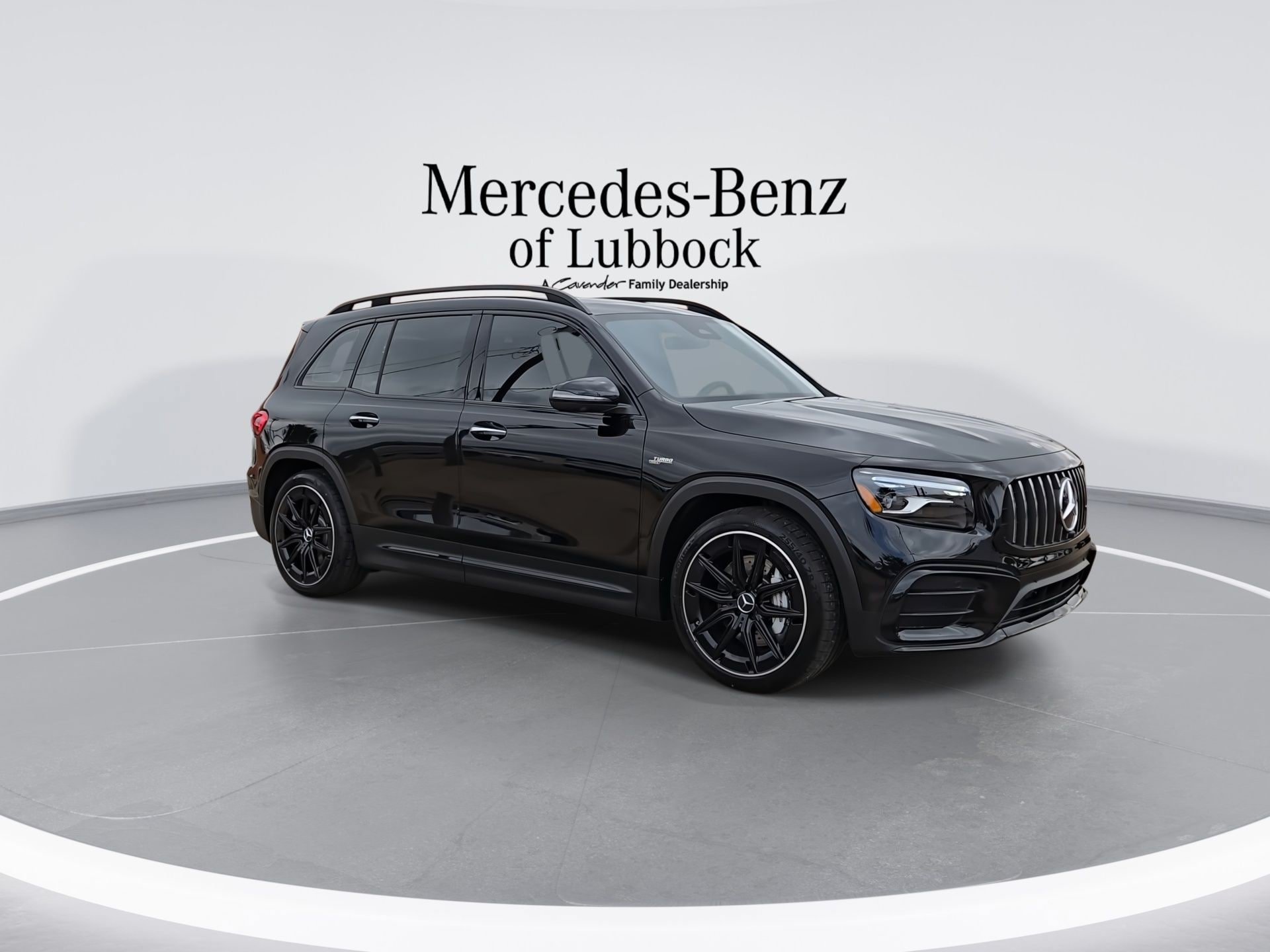 New 2026 Mercedes-Benz GLB 35 AMG 4MATIC image 2