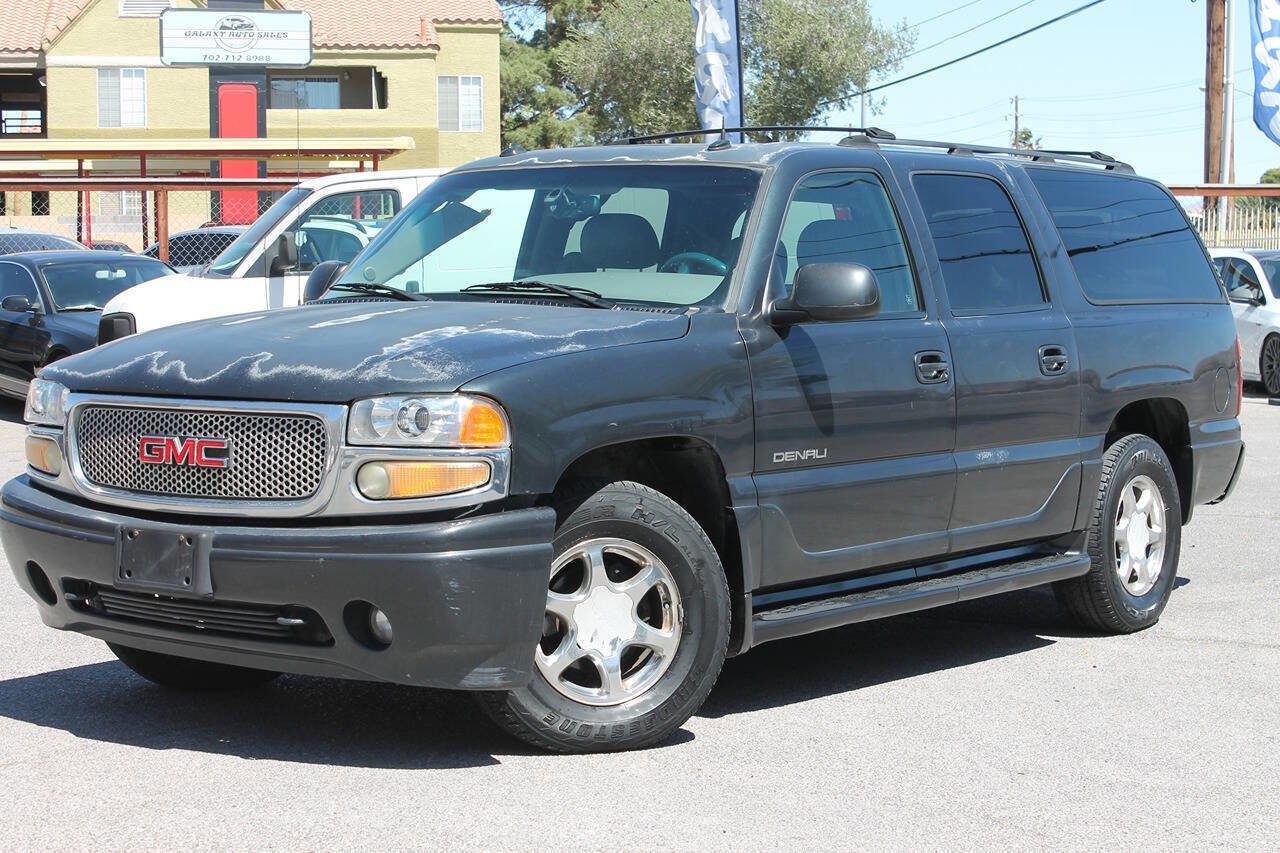 Used 2003 GMC Yukon XL Denali image 3
