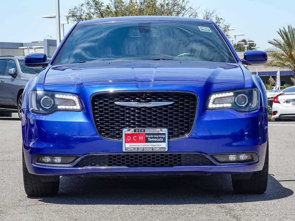 Certified 2018 Chrysler 300 S AWD/4WD image 2