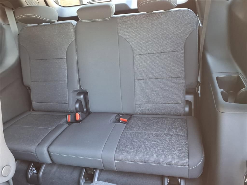 New 2026 Chevrolet Traverse LT w/ Enhanced Driving Package image 11