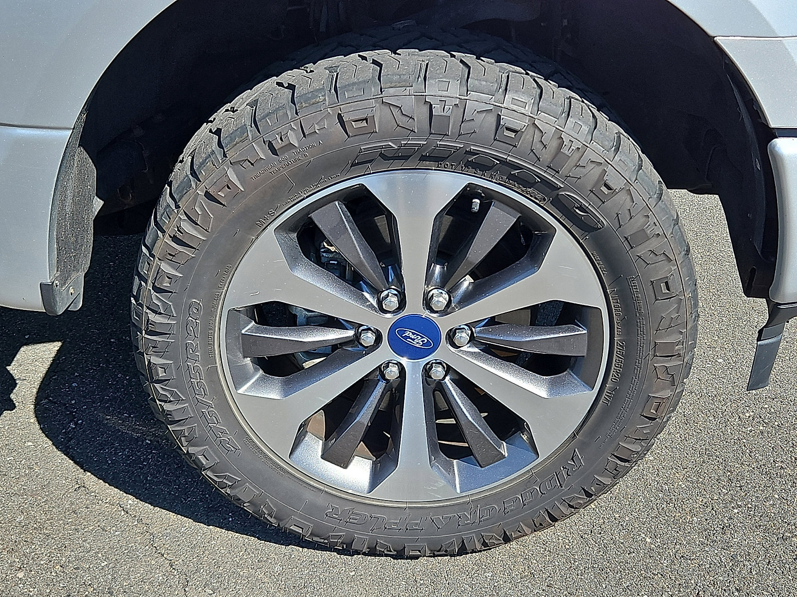 Used 2019 Ford F150 XL w/ Equipment Group 101A Mid image 8