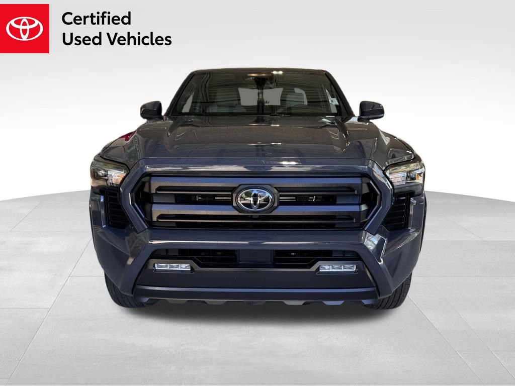 Certified 2025 Toyota Tacoma SR5 AWD/4WD image 2