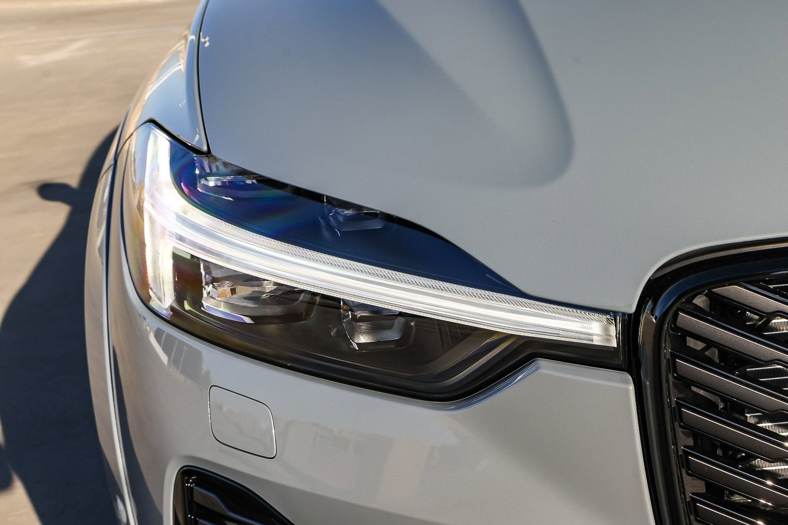 New 2026 Volvo XC60 T8 Ultra w/ Climate Package image 16