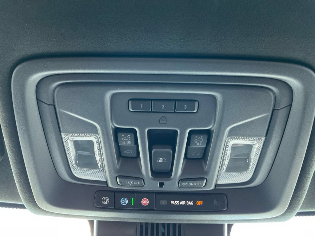 Used 2024 GMC Sierra 1500 Denali Ultimate AWD/4WD image 32