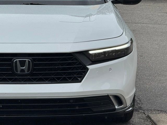 Used 2024 Honda Accord Touring image 10