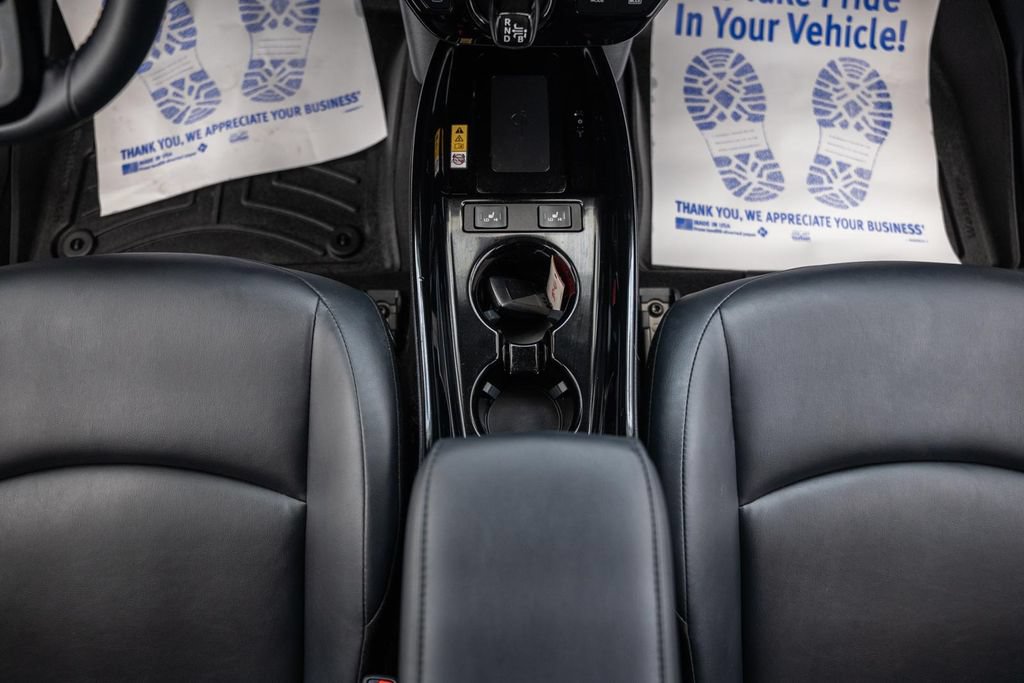 Certified 2021 Toyota Prius FWD image 29
