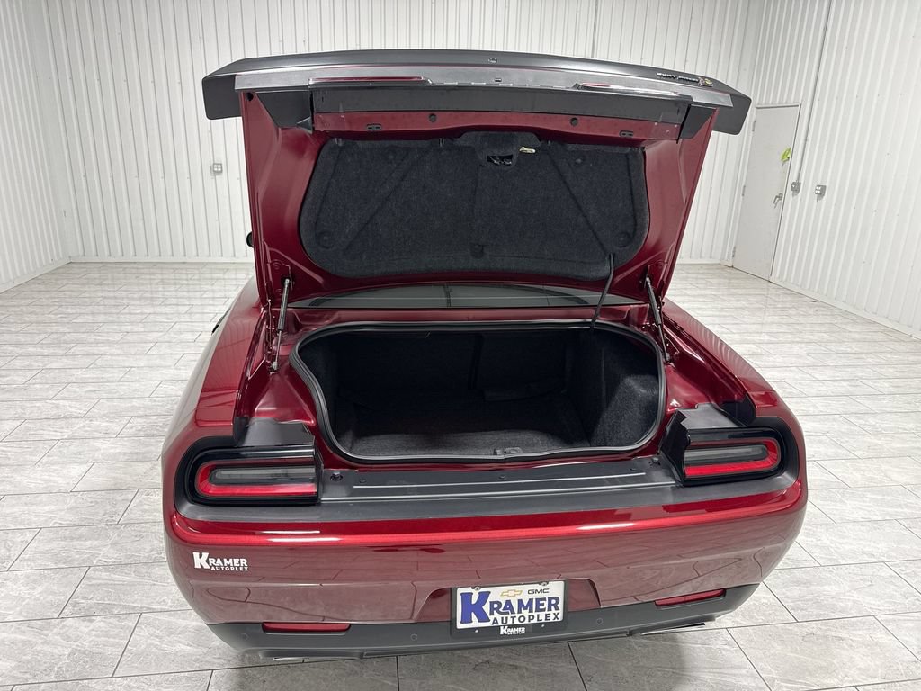 Used 2022 Dodge Challenger R/T Scat Pack RWD image 27