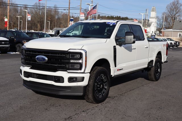 Used 2025 Ford F350 Platinum image 17