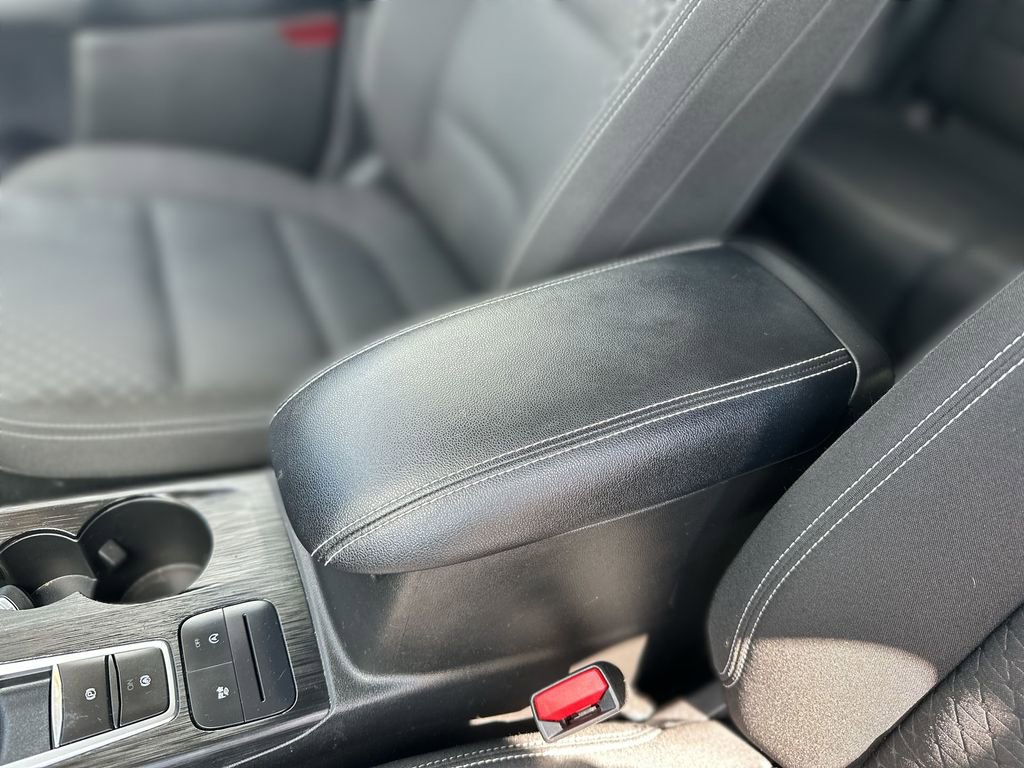 Used 2023 Ford Escape Active image 20