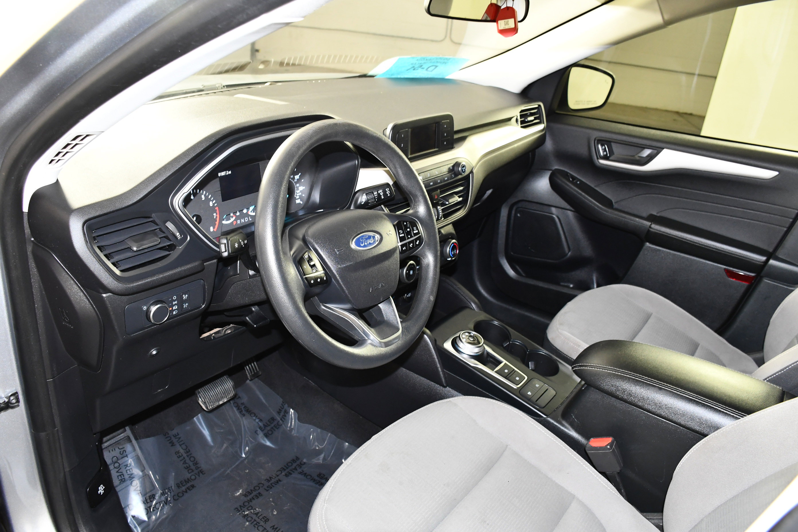 Used 2022 Ford Escape S AWD/4WD image 2