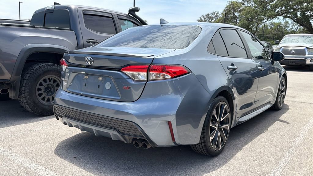 Used 2020 Toyota Corolla SE FWD image 4