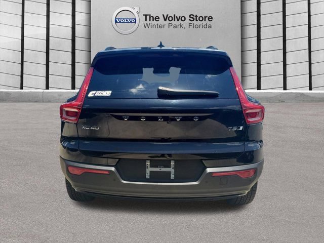 Used 2021 Volvo XC40 T5 R-Design w/ Advanced Package AWD/4WD image 5