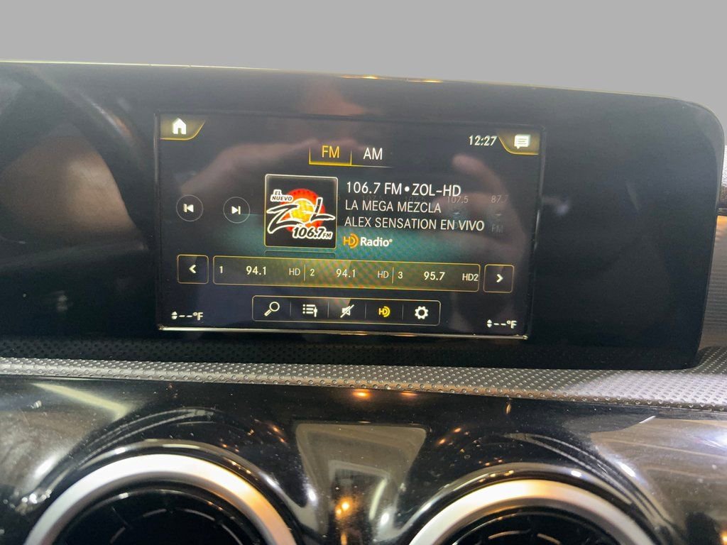 Used 2020 Mercedes-Benz CLA 250 image 28