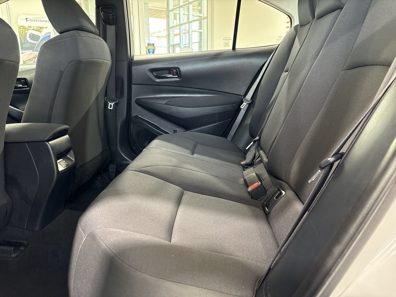 Certified 2024 Toyota Corolla LE FWD image 23