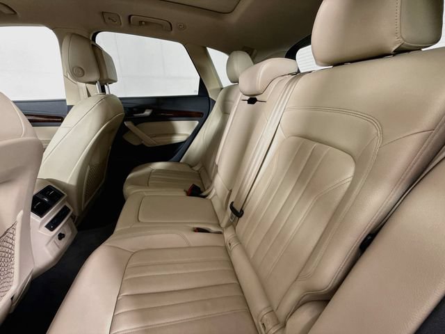 Used 2018 Audi Q5 Prestige AWD/4WD image 24