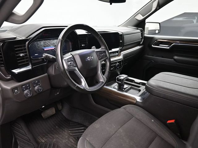 Used 2024 Chevrolet Silverado 1500 LT Trail Boss w/ Protection Package image 12
