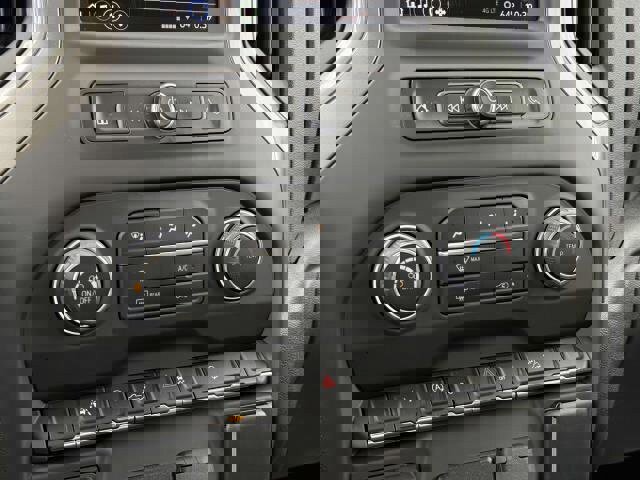 Used 2024 Chevrolet Silverado 1500 Custom Trail Boss w/ LPO, Dark Essentials Package image 26