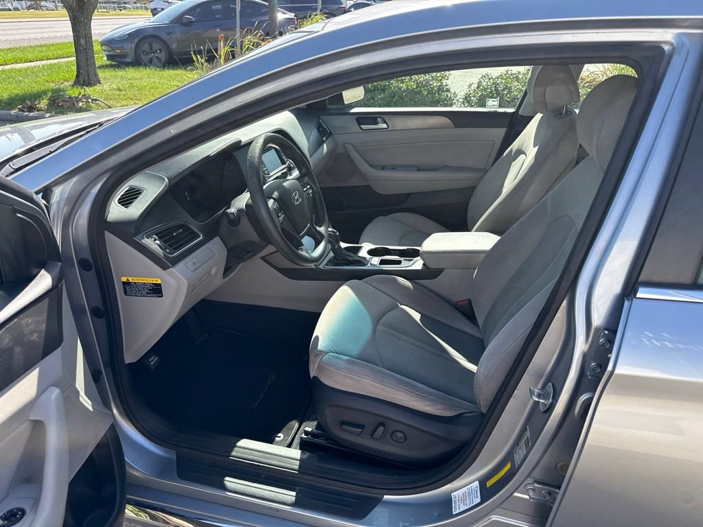 Used 2015 Hyundai Sonata Sport FWD image 9