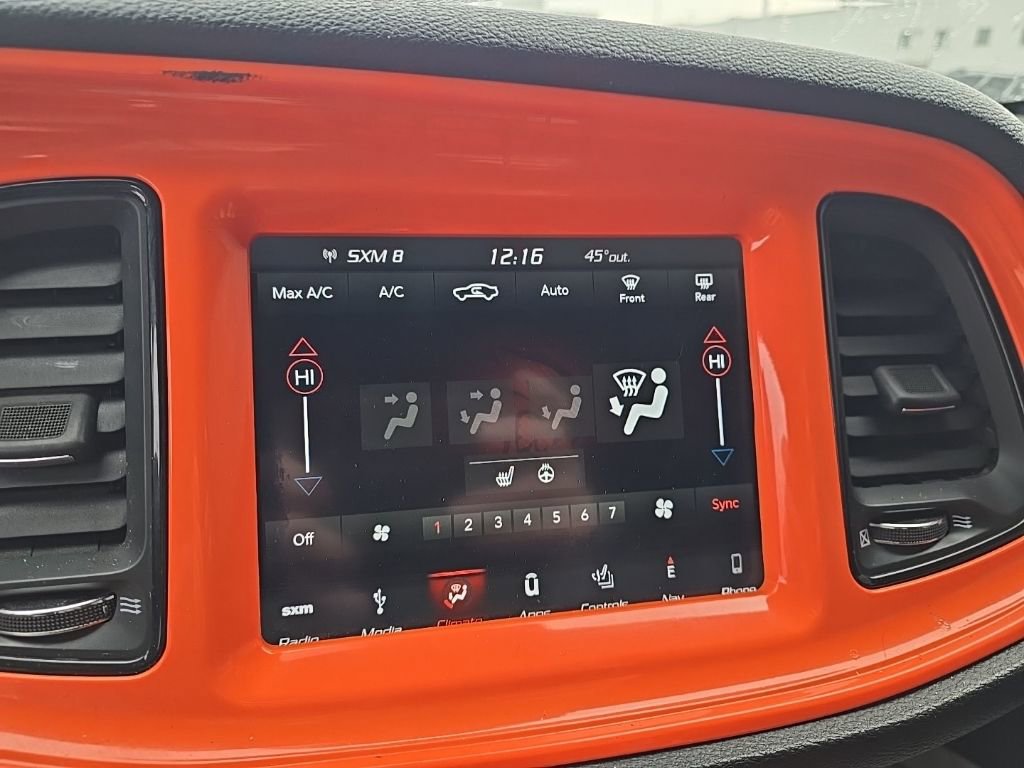 Used 2018 Dodge Challenger R/T w/ Driver Convenience Group image 10