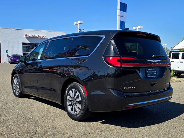 Certified 2024 Chrysler Pacifica Select image 6