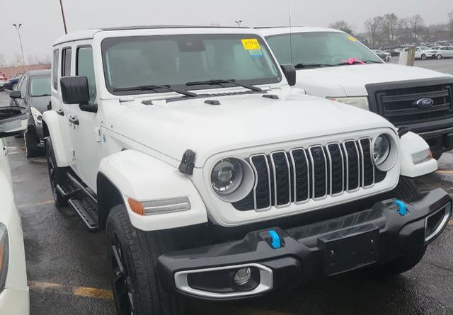 Used 2024 Jeep Wrangler Unlimited Sahara w/ Technology Group