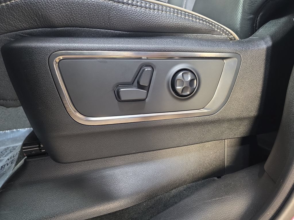 Used 2021 RAM 1500 Limited w/ Night Edition AWD/4WD image 30