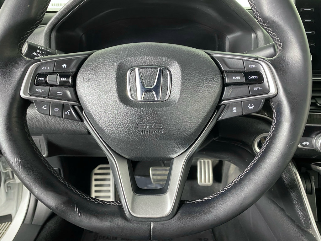 Used 2019 Honda Accord Sport image 3
