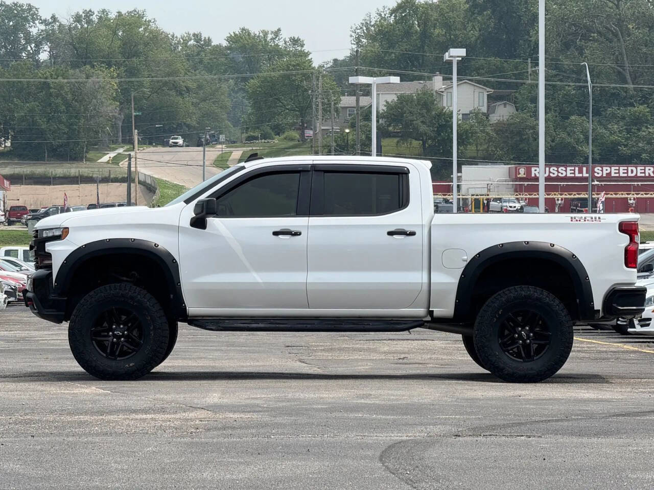 Used 2019 Chevrolet Silverado 1500 LT Trail Boss AWD/4WD image 3
