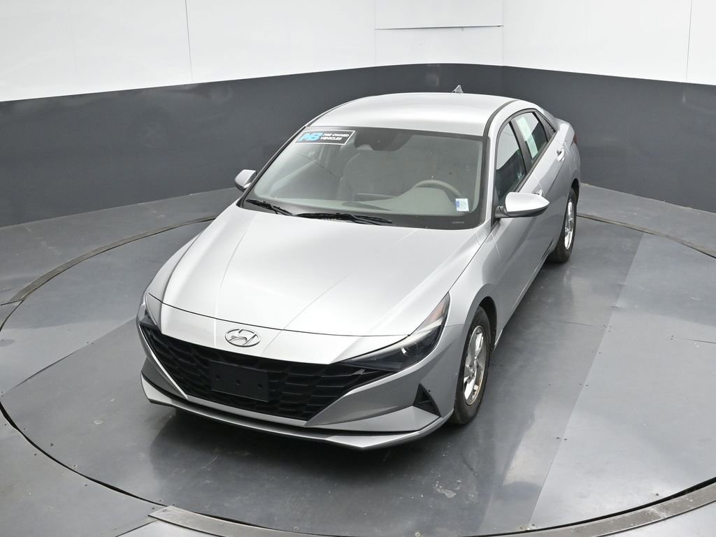 Used 2021 Hyundai Elantra SE FWD image 46