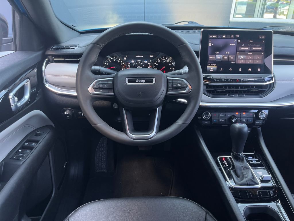 Used 2023 Jeep Compass Limited w/ Sun and Sound Group image 14