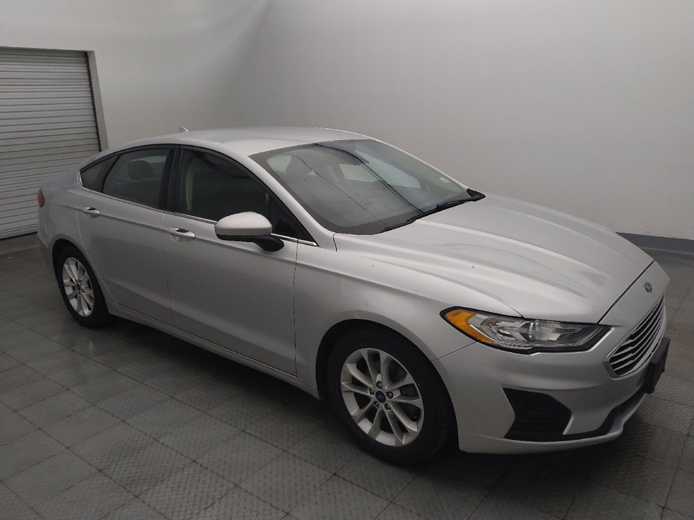 Used 2019 Ford Fusion SE FWD image 11