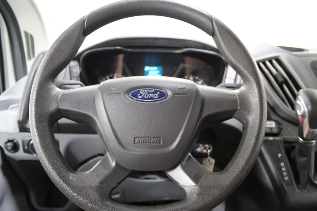 Used 2018 Ford Transit 150 XL image 19