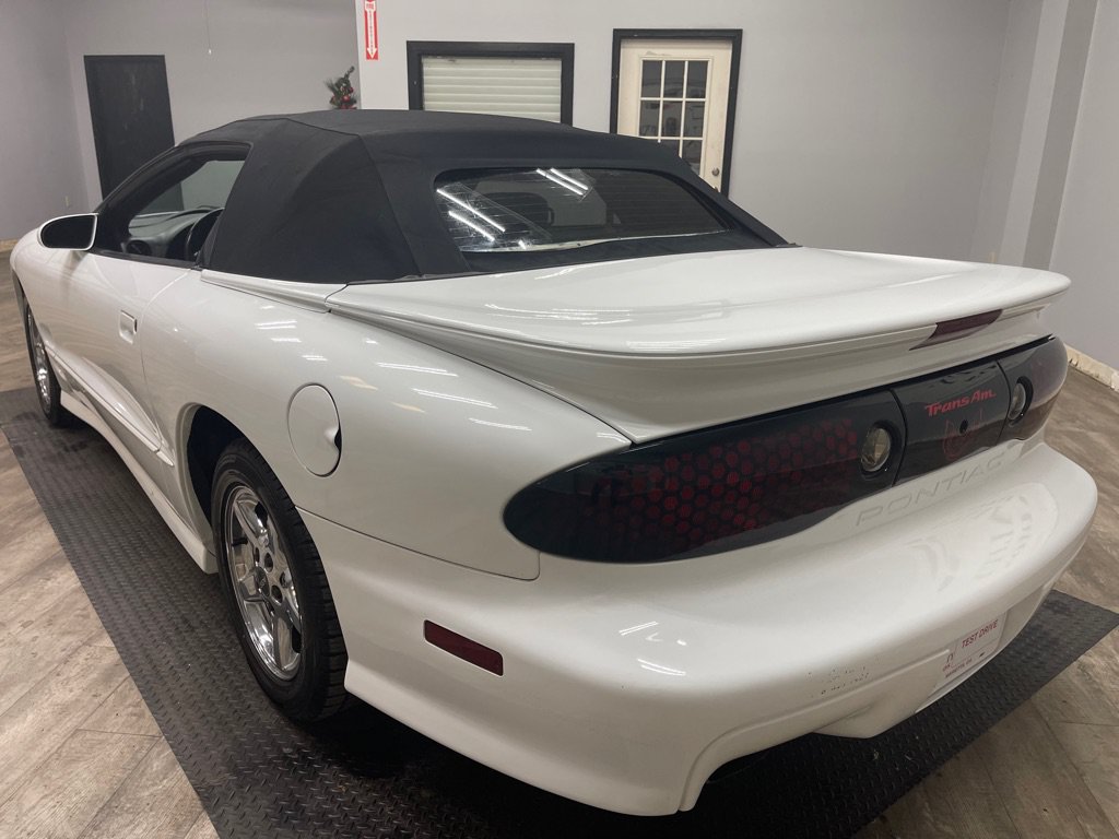 Used 2000 Pontiac Firebird Trans Am RWD image 7