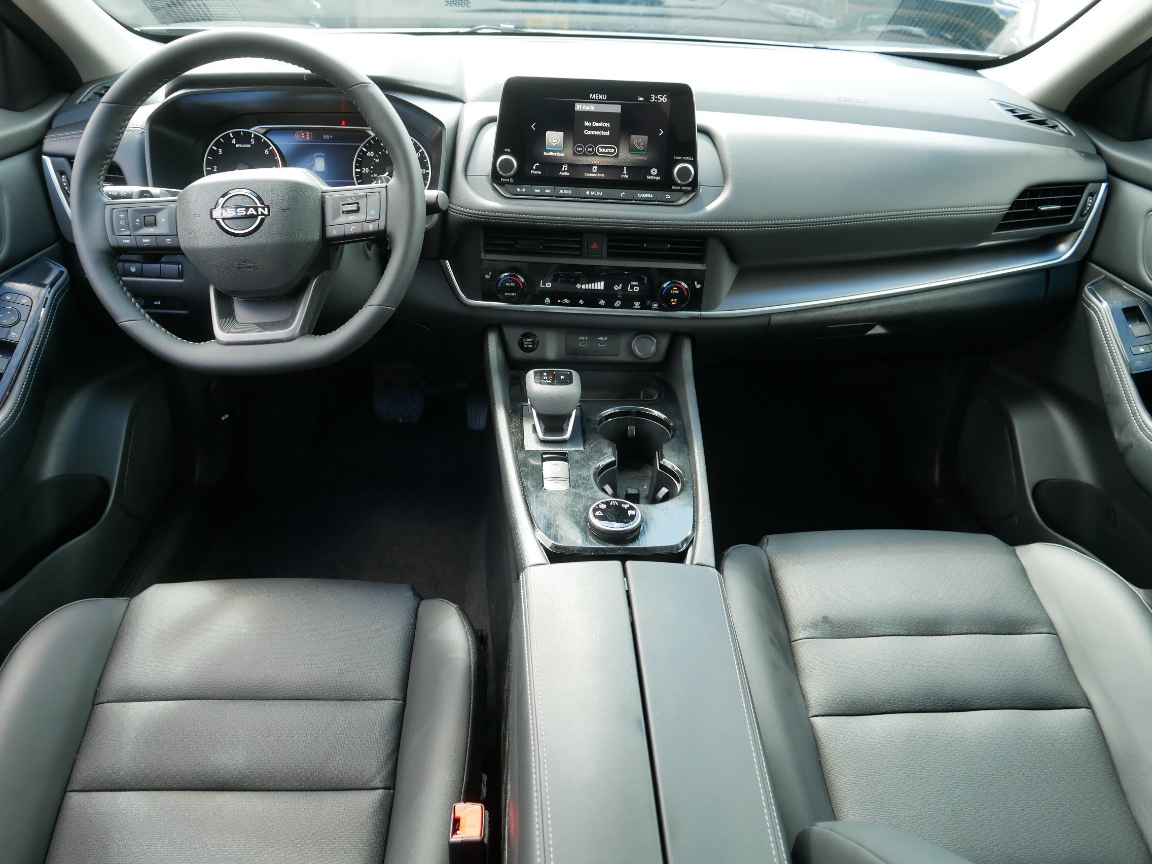 Certified 2026 Nissan Rogue Dark Armor AWD/4WD image 10