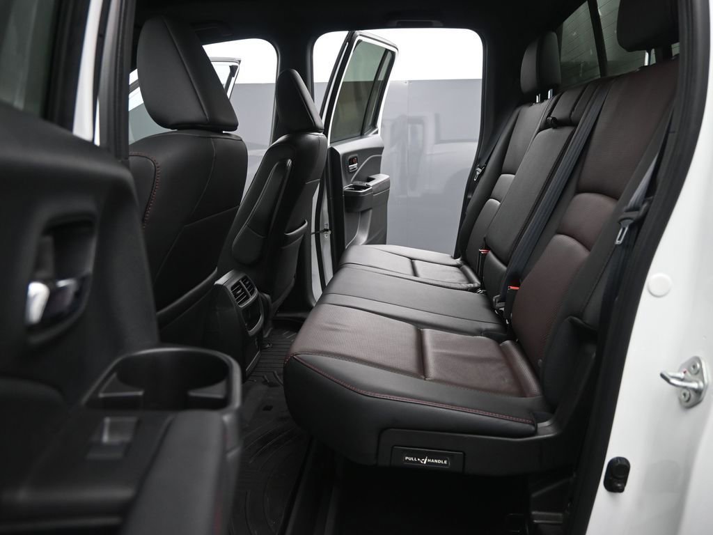 Used 2021 Honda Ridgeline Black Edition image 13