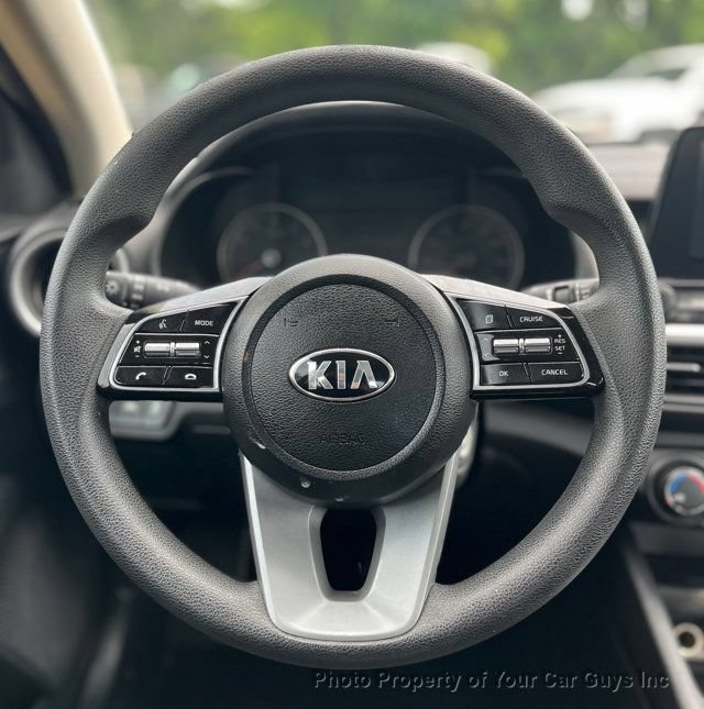 Used 2020 Kia Forte LXS FWD image 18