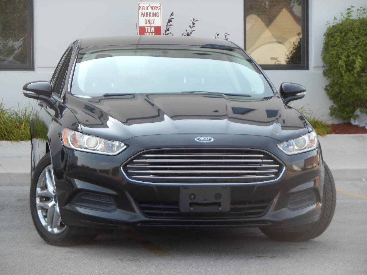 Used 2013 Ford Fusion SE FWD image 5