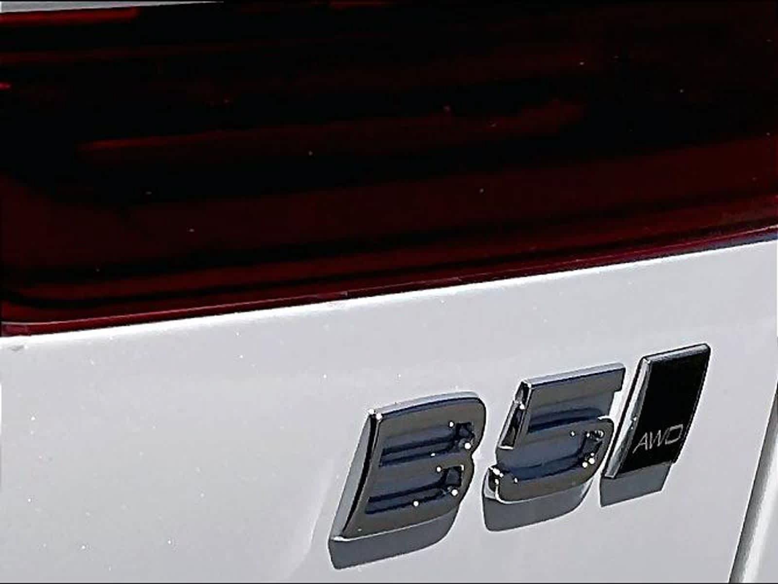 New 2027 Volvo XC60 B5 Ultra AWD/4WD image 25