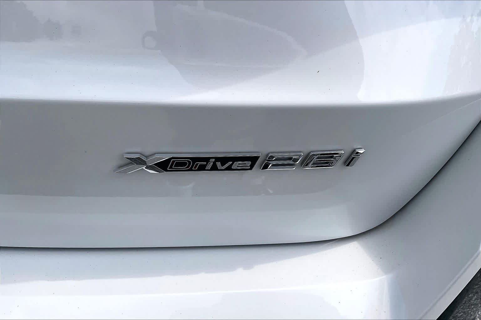 Used 2023 BMW X1 xDrive28i w/ Premium Package AWD/4WD image 9