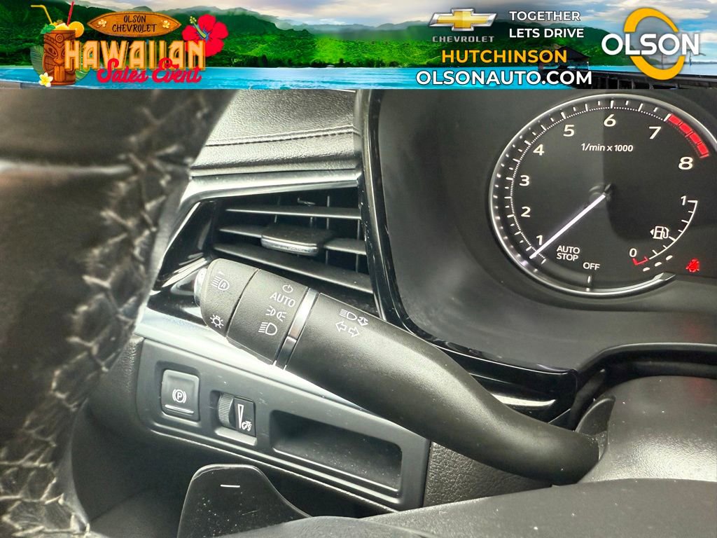 Certified 2023 Cadillac XT6 Premium Luxury image 18