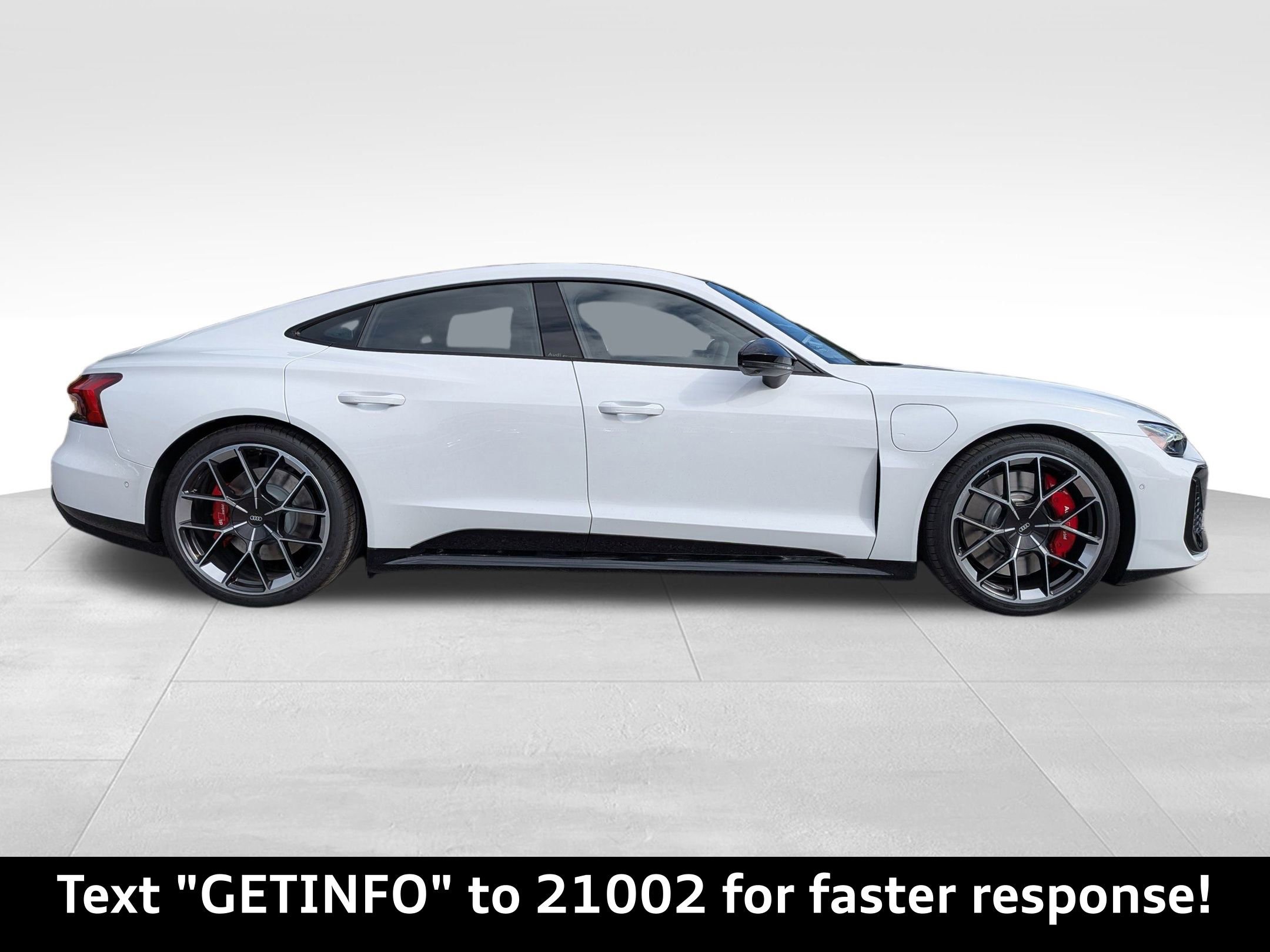 New 2026 Audi RS e-tron GT performance image 2