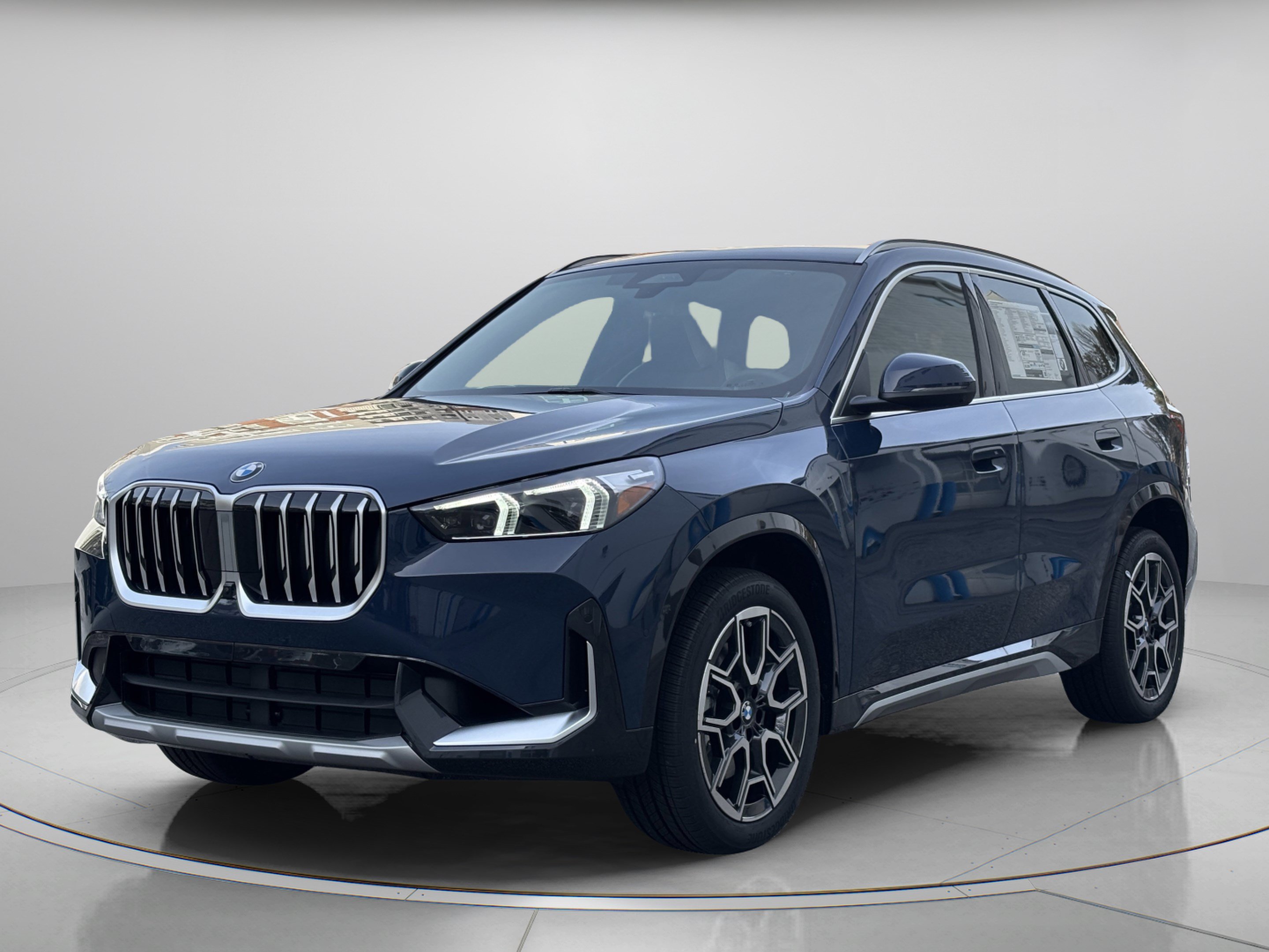 Certified 2026 BMW X1 xDrive28i AWD/4WD image 2
