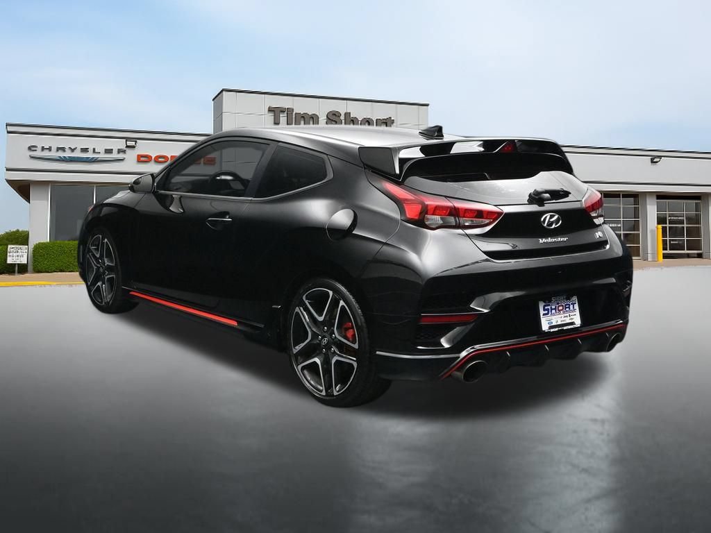 Used 2020 Hyundai Veloster N w/ Performance Package FWD image 3