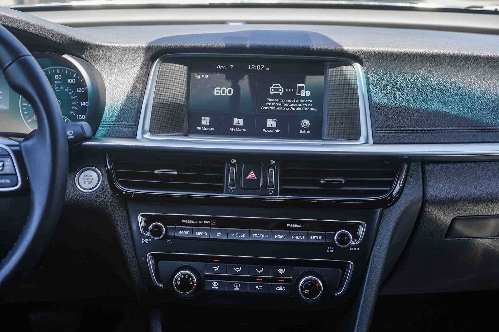 Used 2020 Kia Optima SE FWD image 14