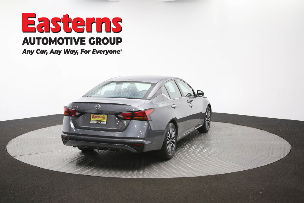 Used 2024 Nissan Altima 2.5 SV FWD image 42