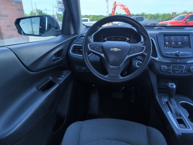 Used 2020 Chevrolet Equinox LT FWD image 3