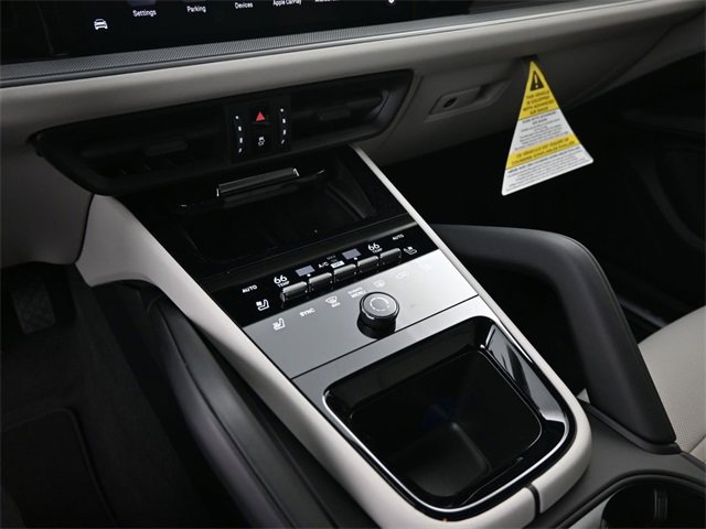 New 2025 Porsche Cayenne image 16