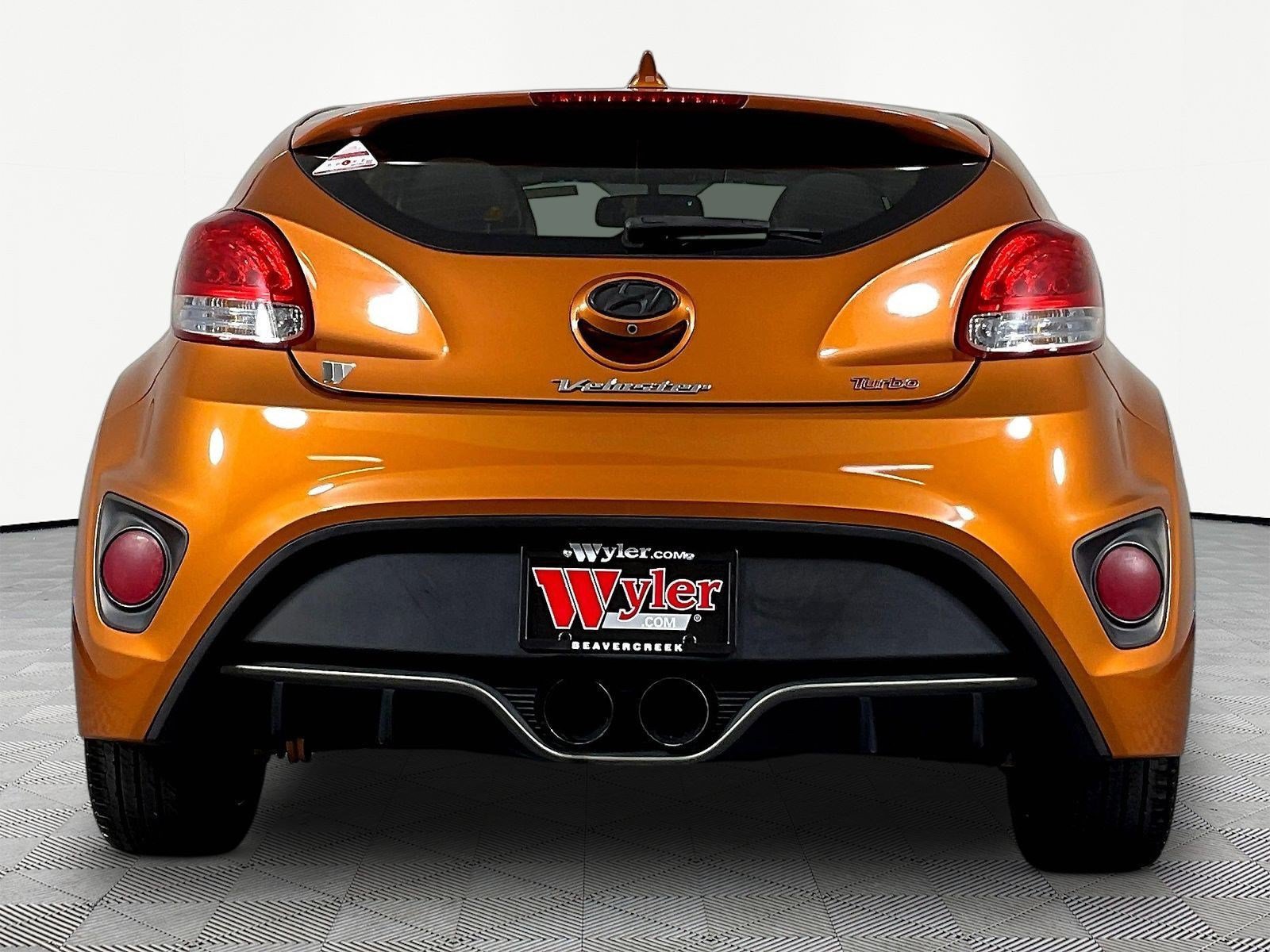 Used 2016 Hyundai Veloster Turbo FWD image 5